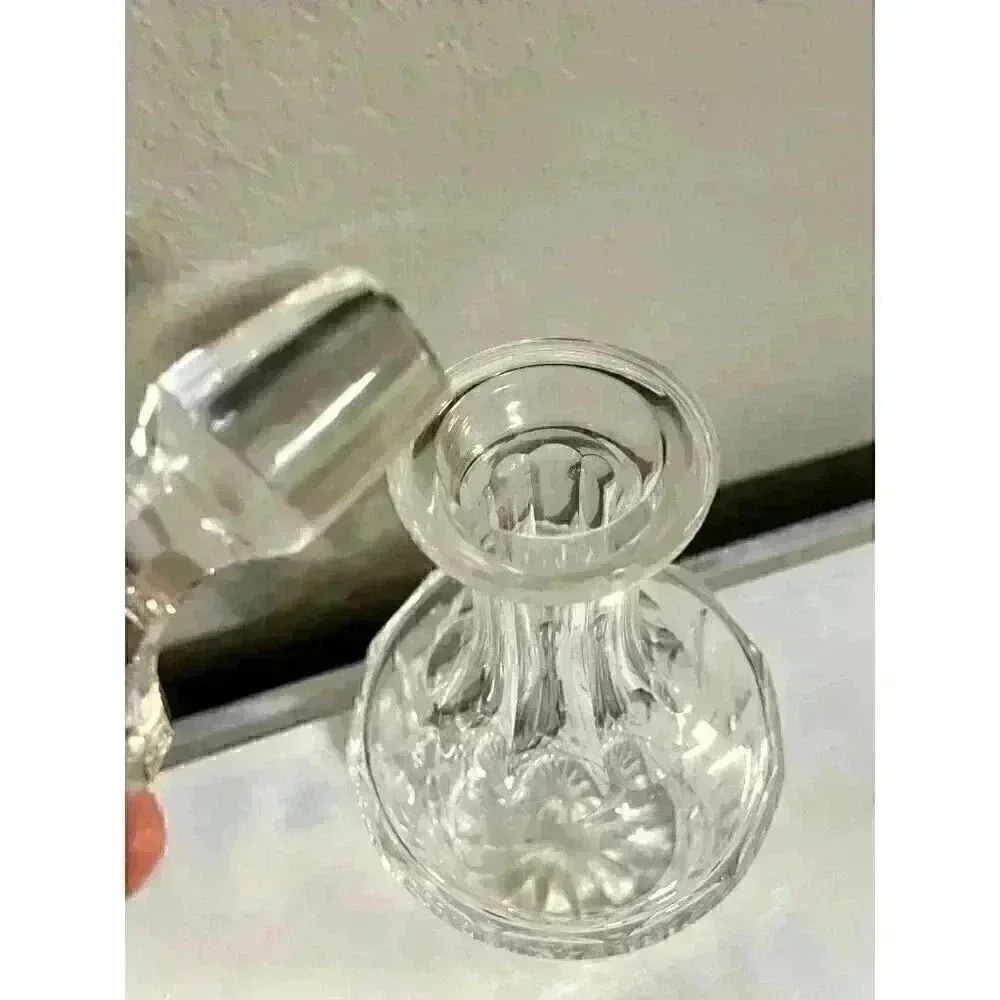 Vintage‎ Crystal Clifden Pattern Wine/Liquor Decanter - Picture 6 of 8
